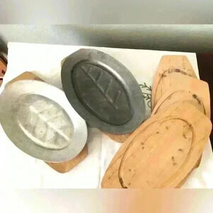 VTG lot steak aluminum plates and wooden bases Made in Japan